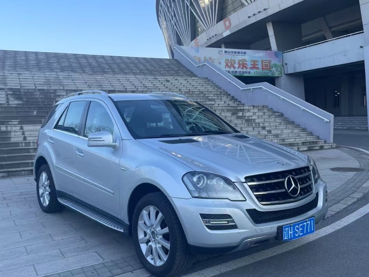 奔馳 奔馳M級(jí)  2012款 ML 350 豪華型圖片