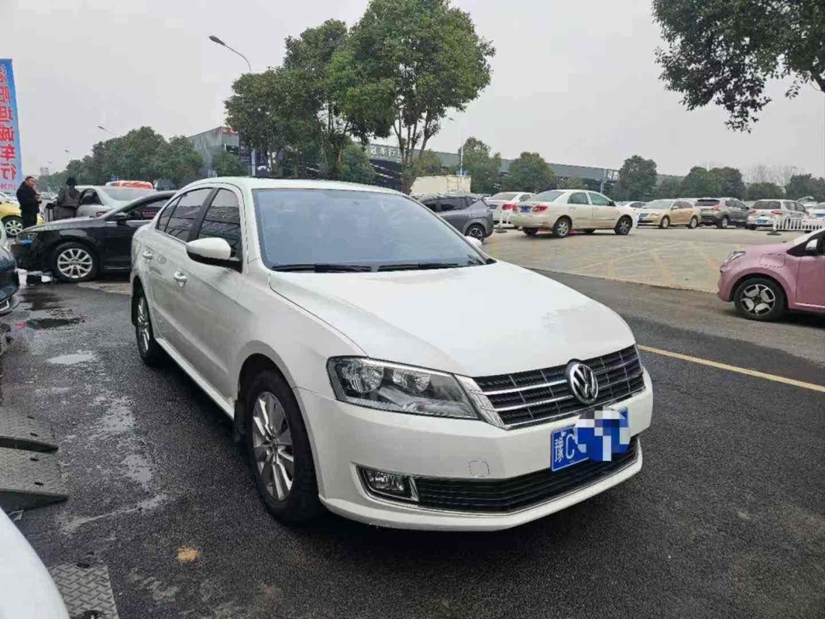 大眾 朗逸  2013款 改款經(jīng)典 1.6L 自動舒適版圖片