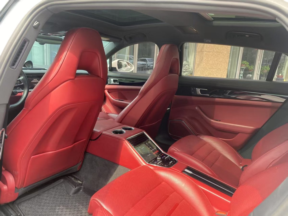 保時(shí)捷 Panamera  2021款 Panamera 行政加長(zhǎng)版 2.9T圖片