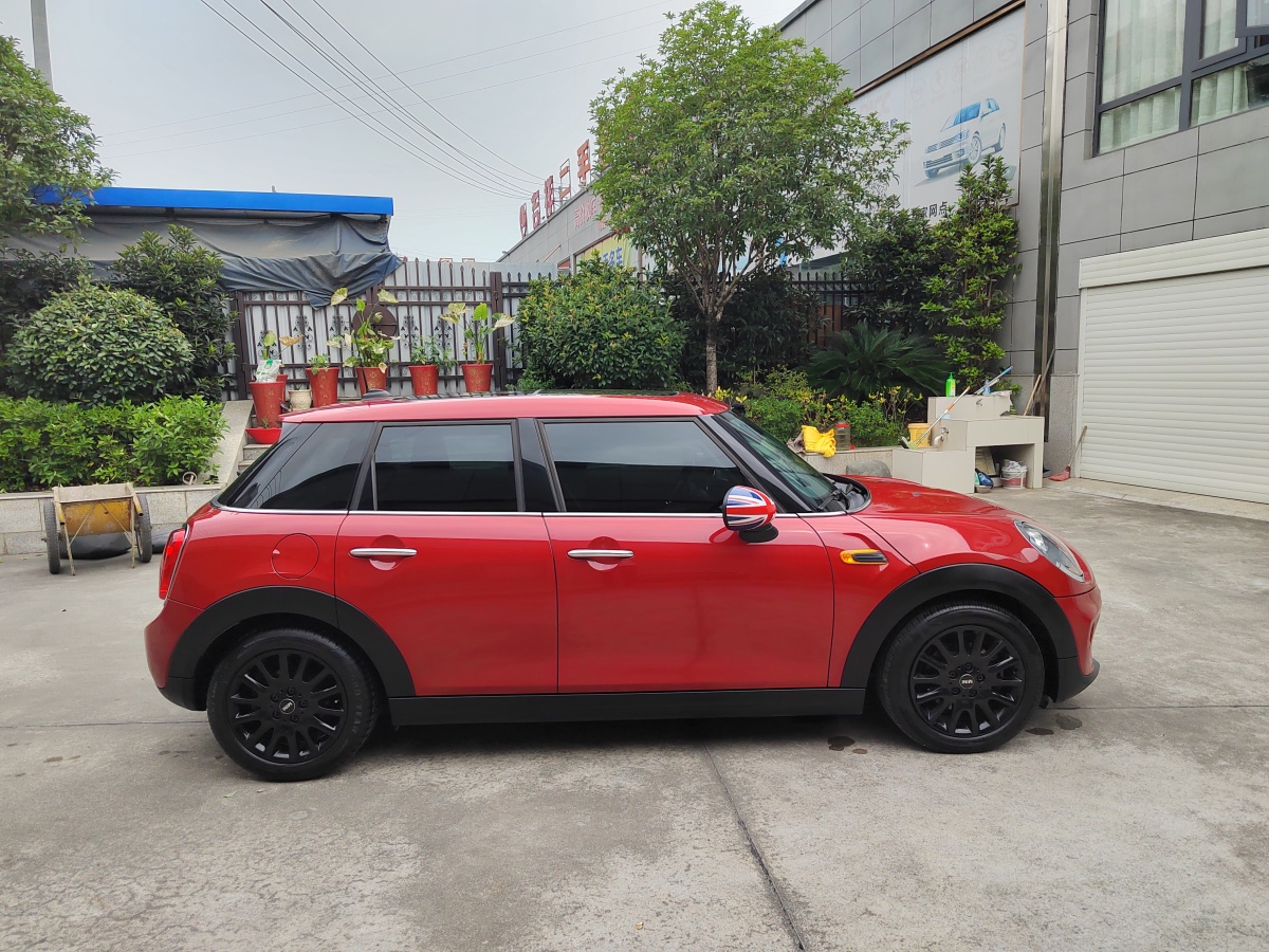 MINI MINI  2016款 1.2T ONE 先鋒派 五門版圖片