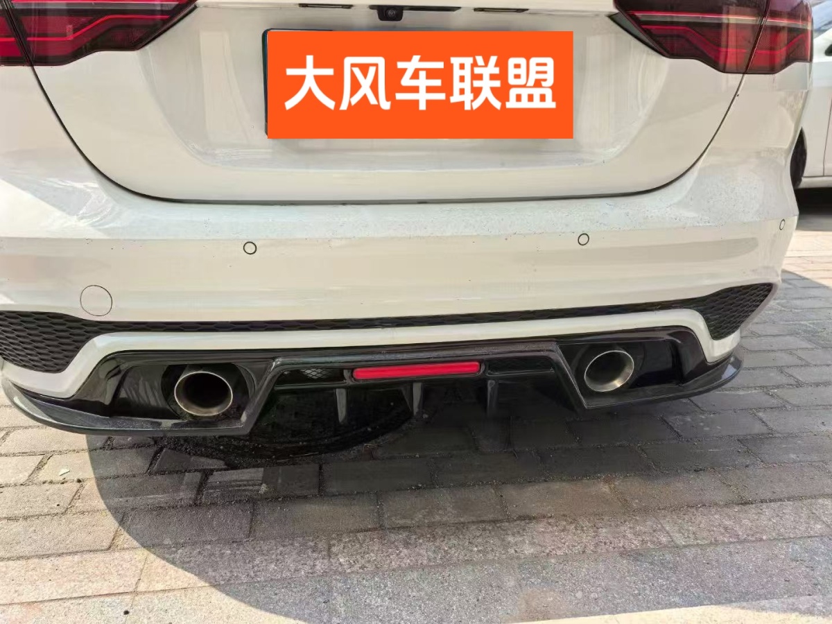 捷豹 XEL  2020款 2.0T 200PS R-DYNAMIC S進(jìn)取運(yùn)動(dòng)版圖片