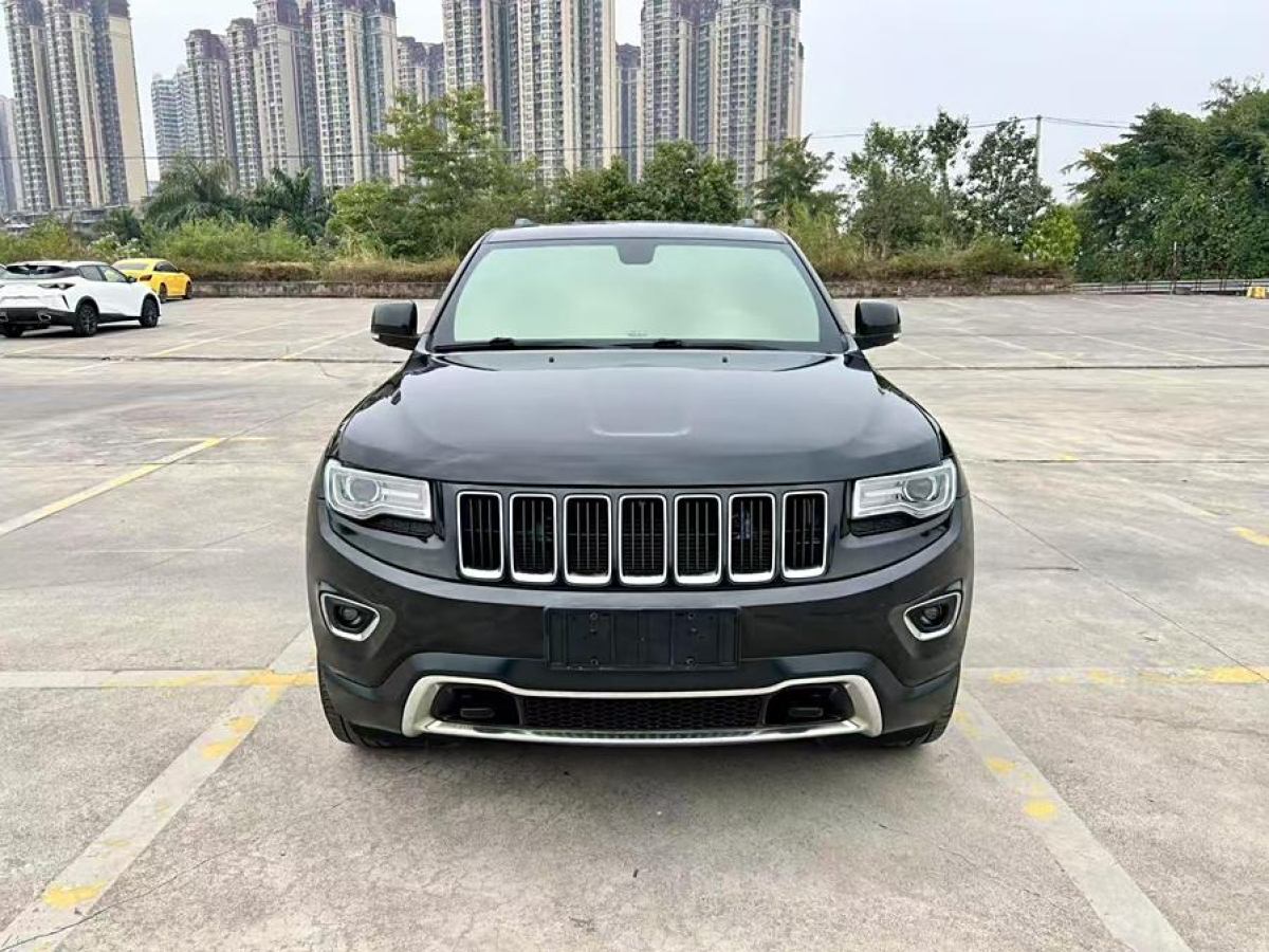 Jeep 大切諾基  2014款 3.6L 精英導(dǎo)航版圖片