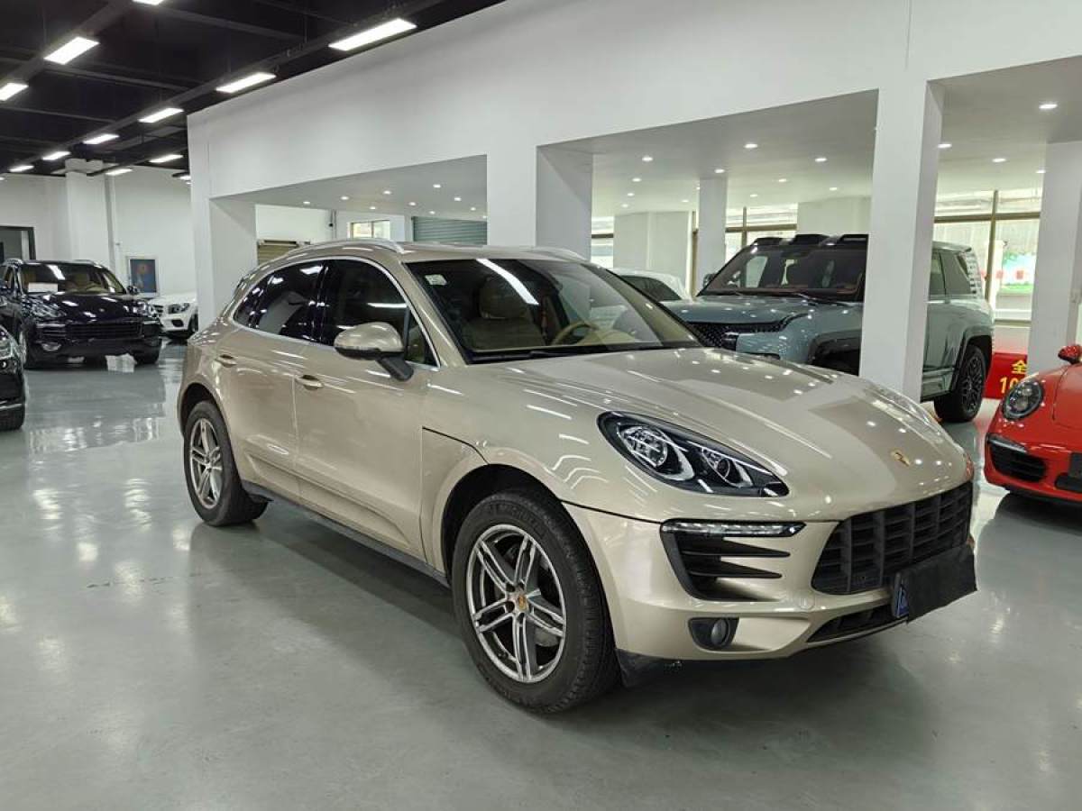 保時(shí)捷 Macan  2014款 Macan 2.0T圖片