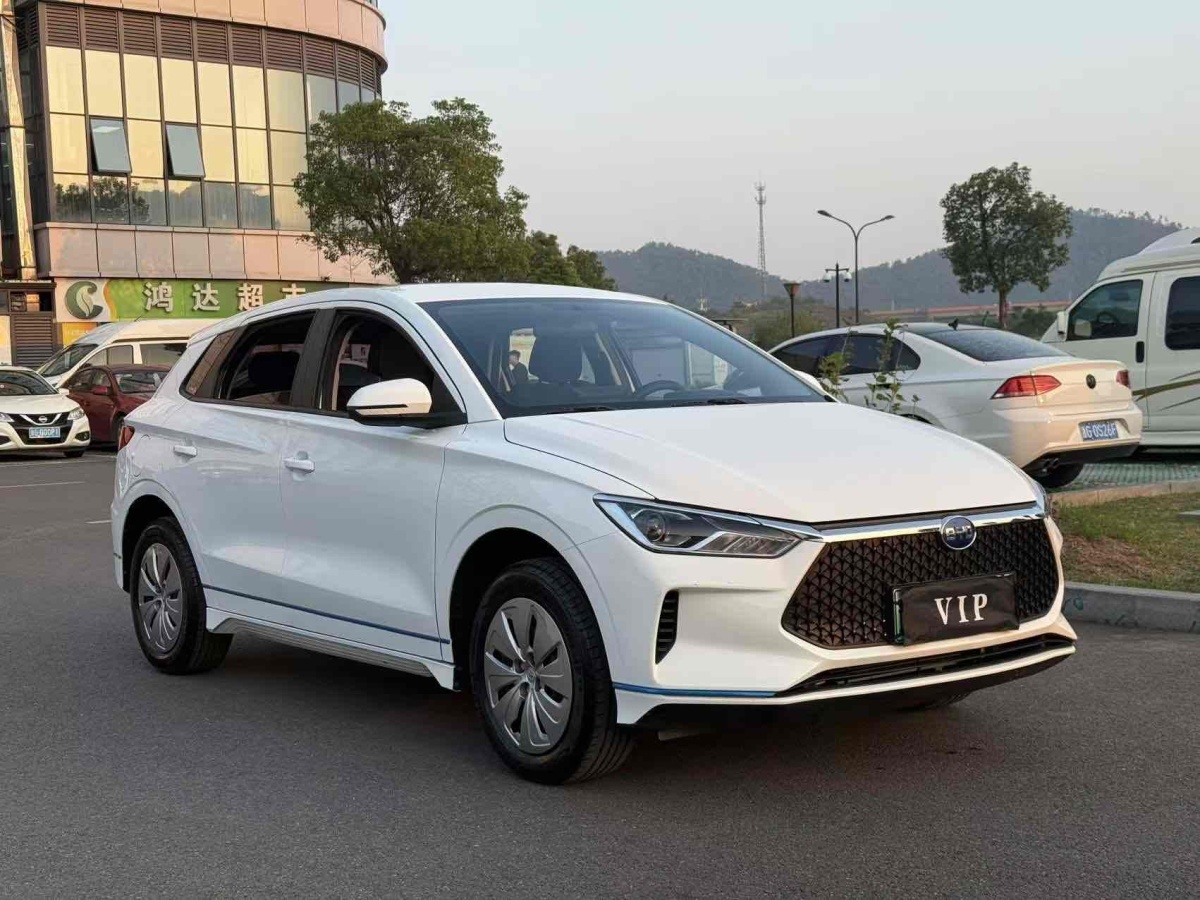 比亞迪 e2  2021款 標(biāo)準(zhǔn)型圖片