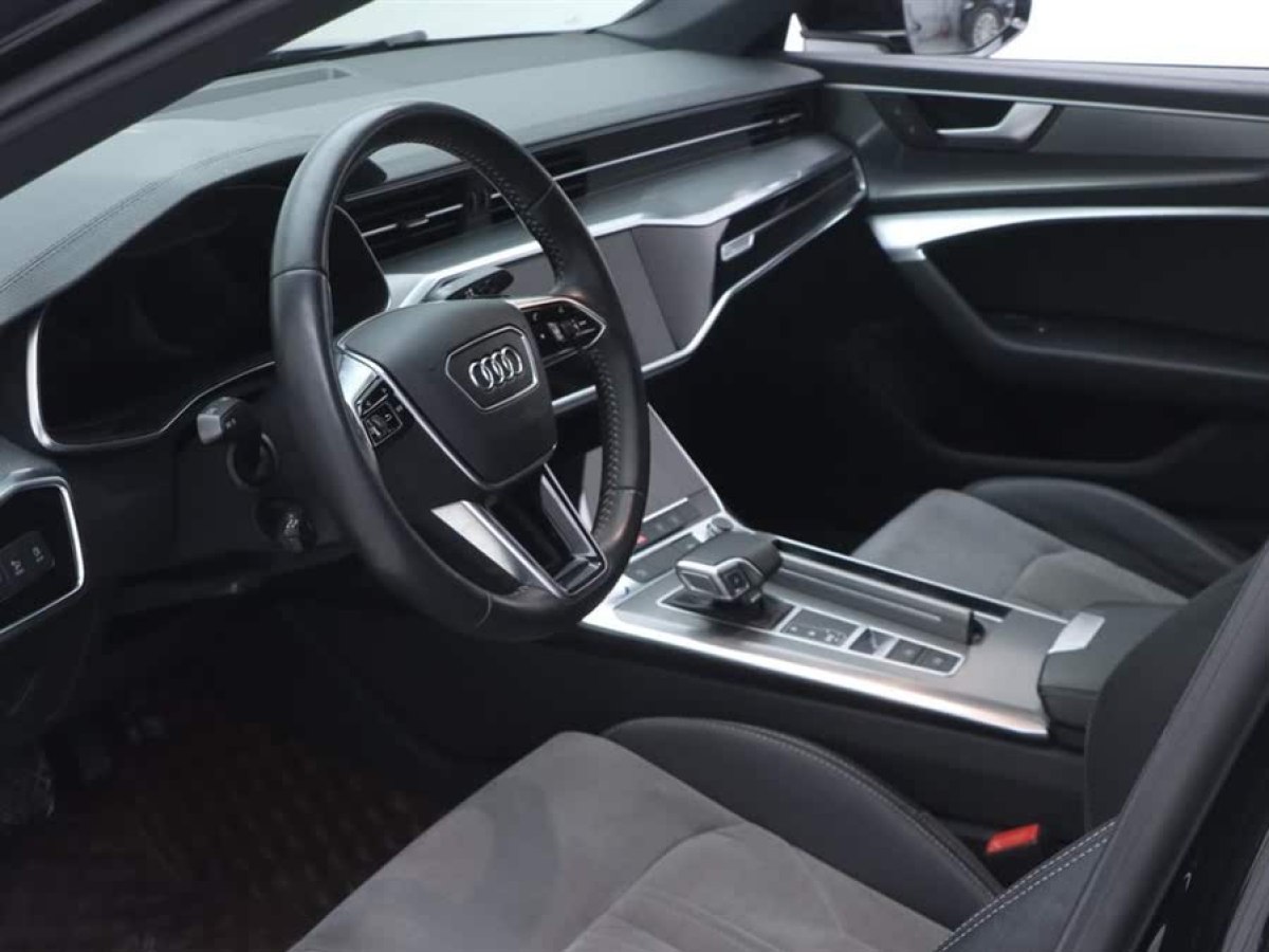 奧迪 奧迪A6L  2020款 40 TFSI 豪華動感型圖片