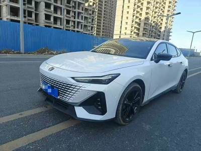 2023年6月 長(zhǎng)安 長(zhǎng)安UNI-V 1.5T 尊貴型圖片