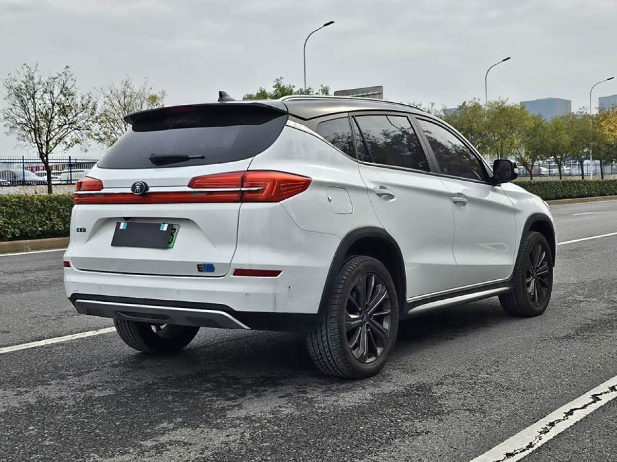 比亞迪 宋新能源  2019款 宋EV500 智聯(lián)領(lǐng)耀型圖片