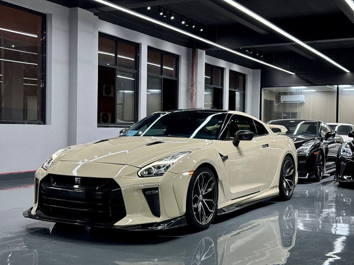 日產(chǎn) GT-R  2013款 3.8T Premium Edition圖片