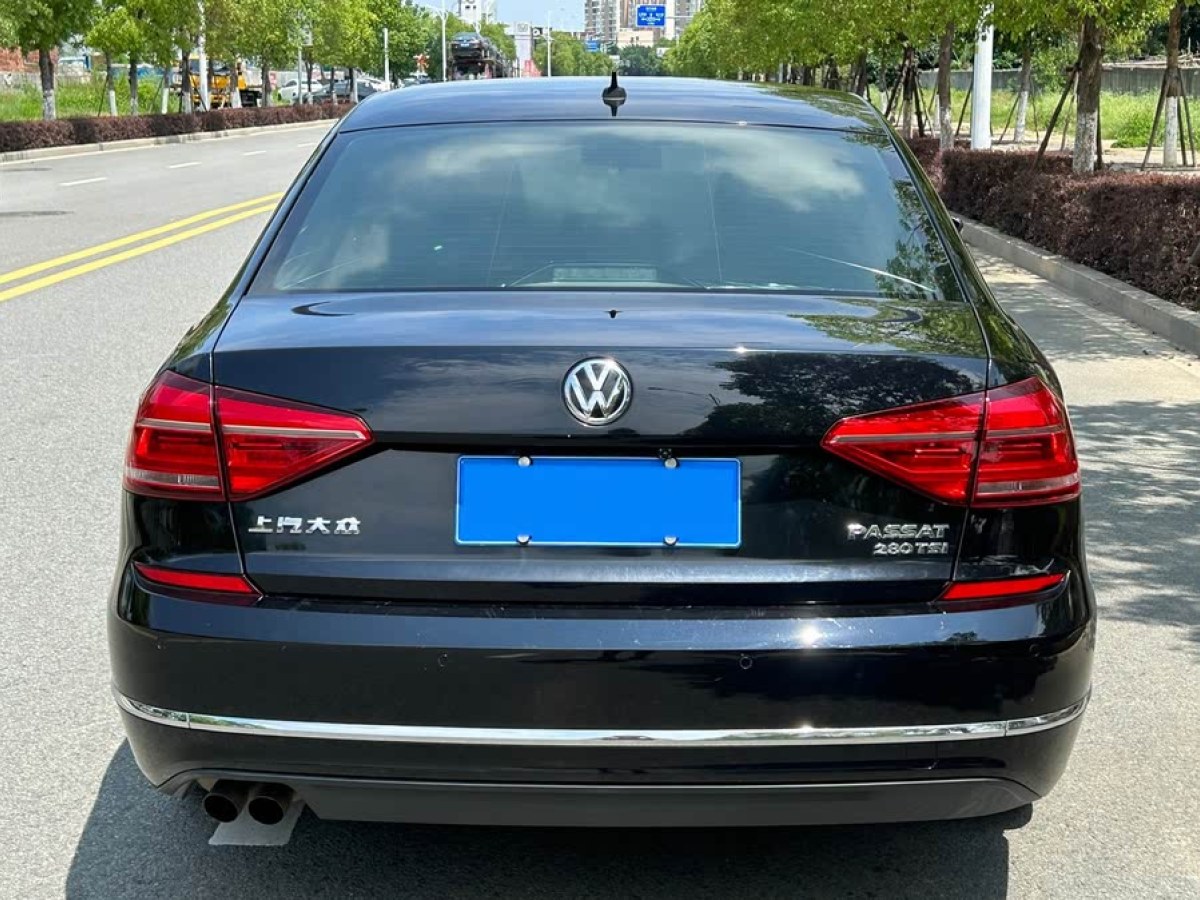 大眾 帕薩特  2017款 280TSI DSG尊榮版圖片