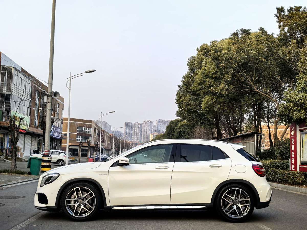 2018年8月奔馳 奔馳GLA AMG  2017款 AMG GLA 45 4MATIC