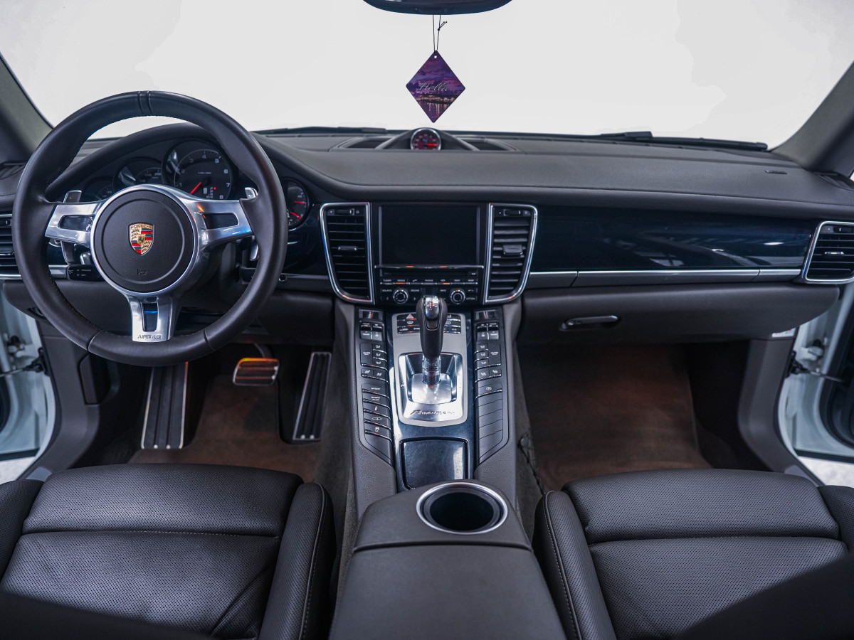 保時(shí)捷 Panamera  2014款 Panamera 3.0T圖片