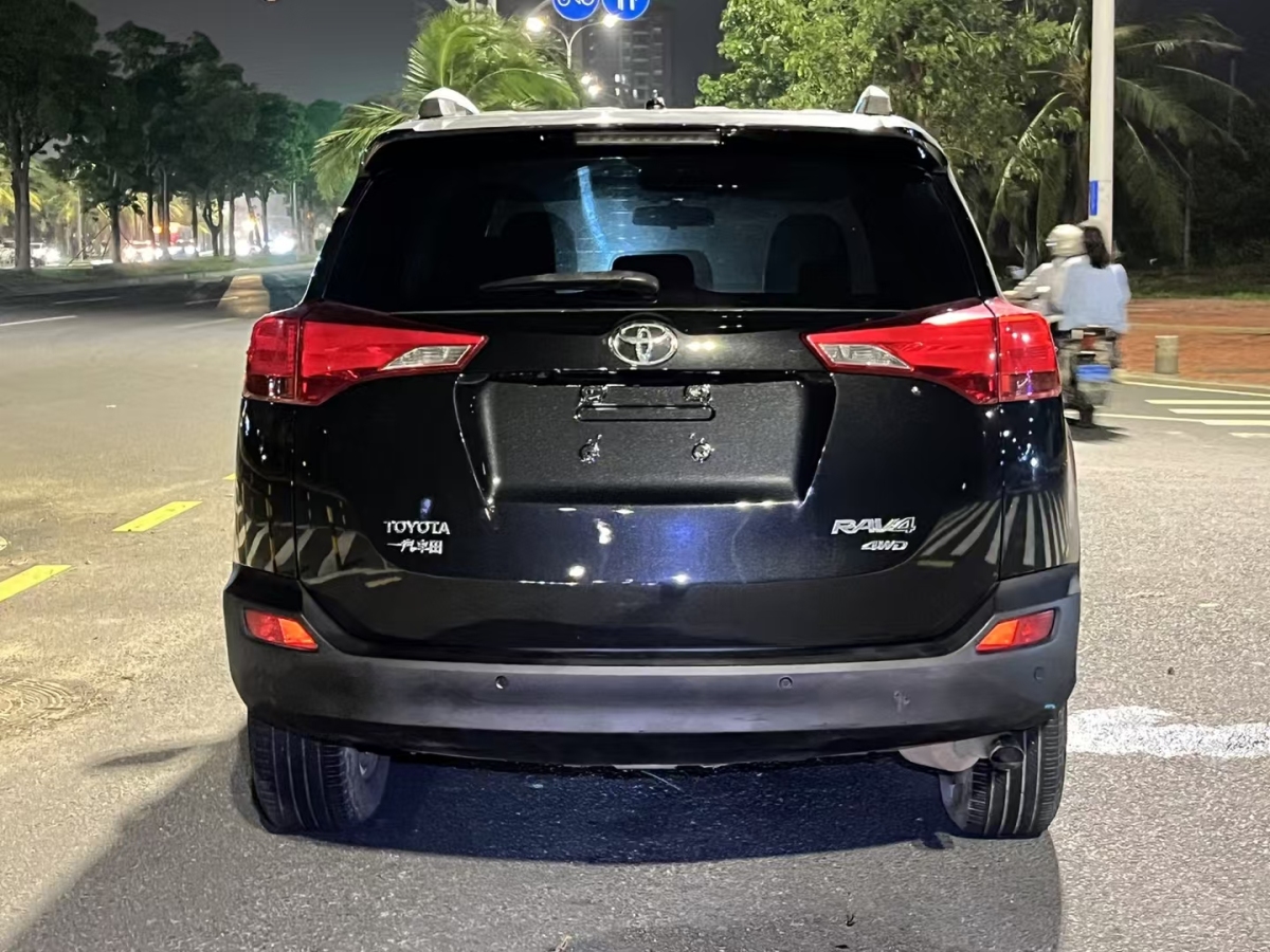 2014年3月豐田 RAV4  2018款 榮放 2.0L CVT兩驅風尚版