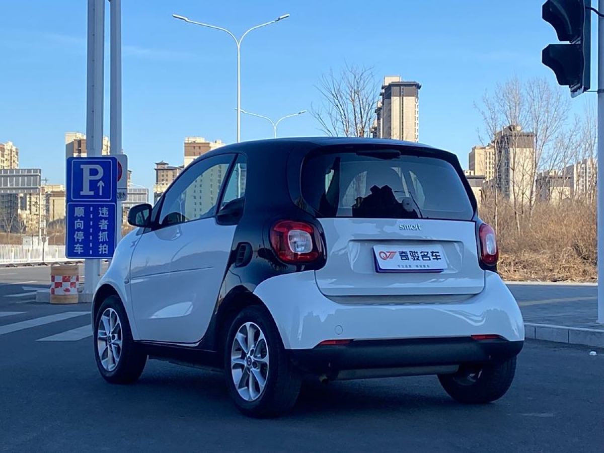 smart fortwo  2015款 1.0L 52千瓦硬頂靈動版圖片