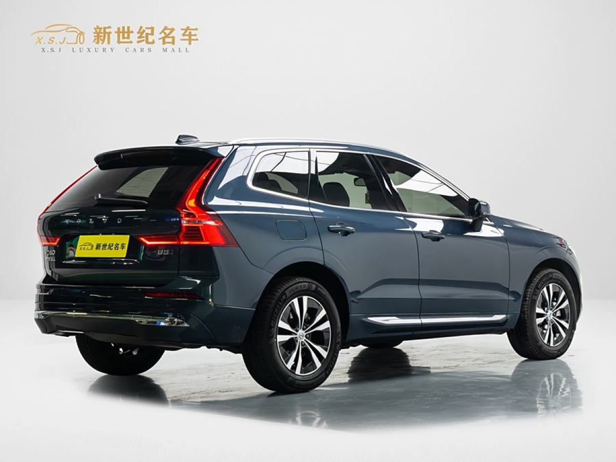 沃爾沃 XC60  2022款 B5 四驅智逸豪華版圖片