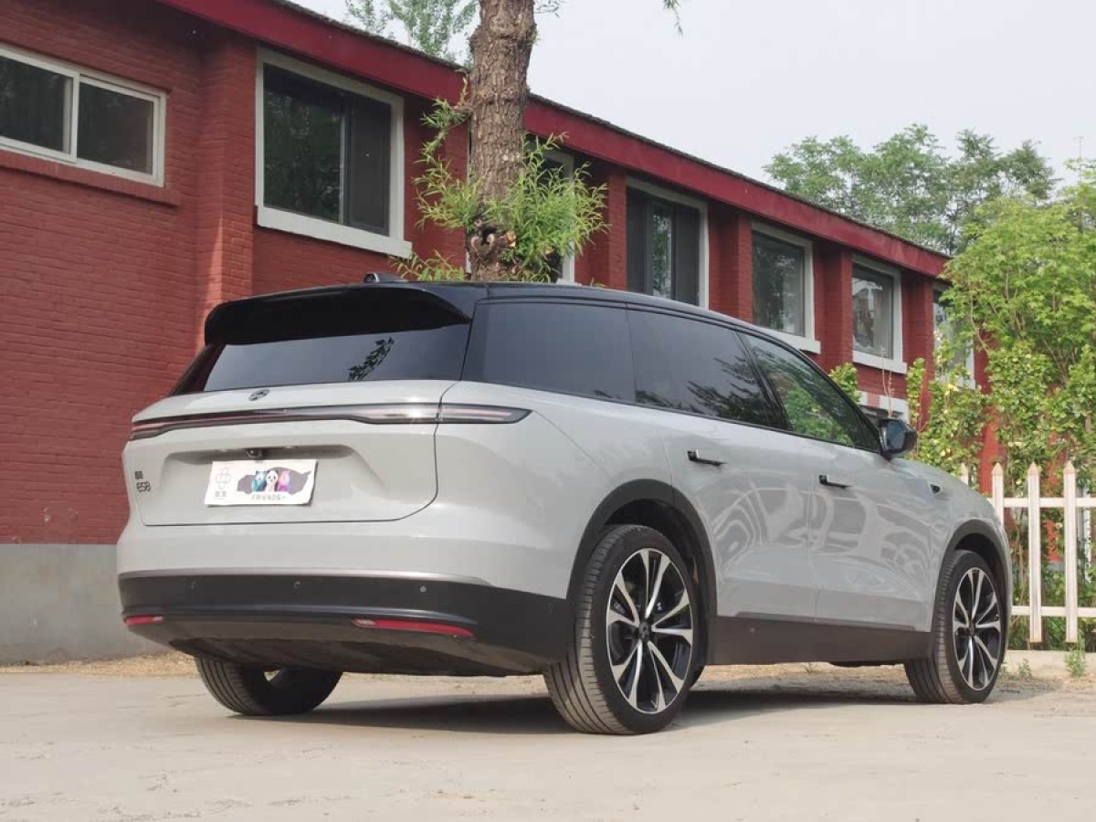 蔚來(lái) ES8  2023款 100kWh 簽名版圖片