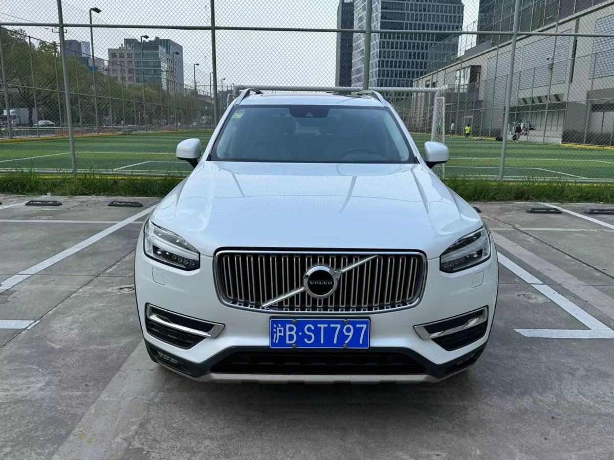 2015年11月沃尔沃 XC90  2015款 T6 智雅版 7座