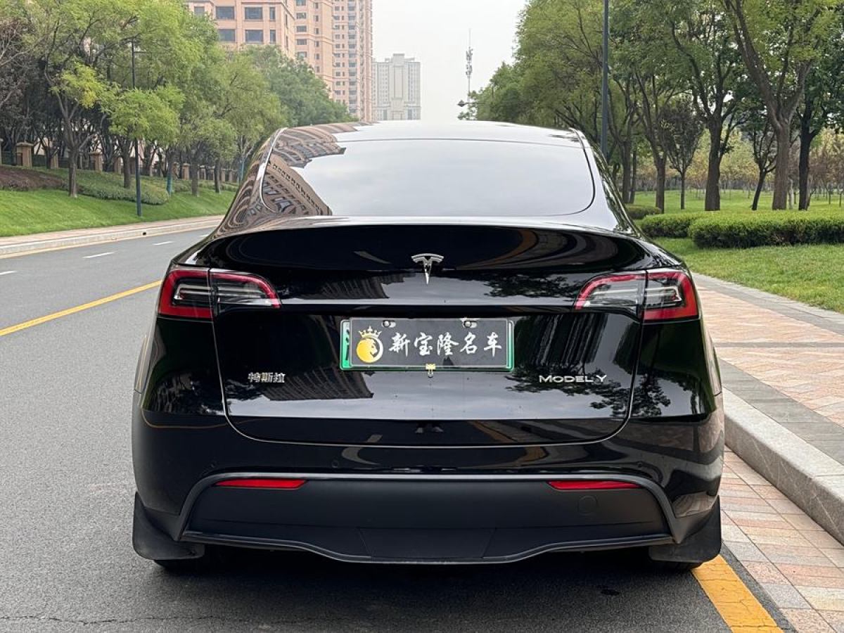 2021年9月特斯拉 Model 3  2021款 改款 長續(xù)航全輪驅(qū)動(dòng)版