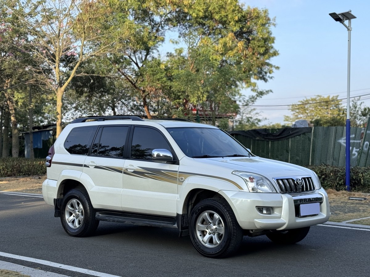 豐田 普拉多  2004款 GX 2.7自動車型圖片