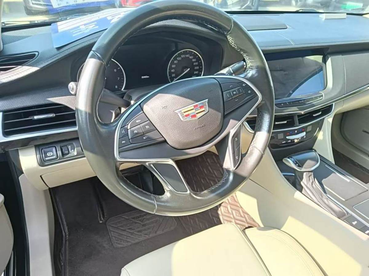 2017年9月凱迪拉克 CT6  2017款 28T 時(shí)尚型