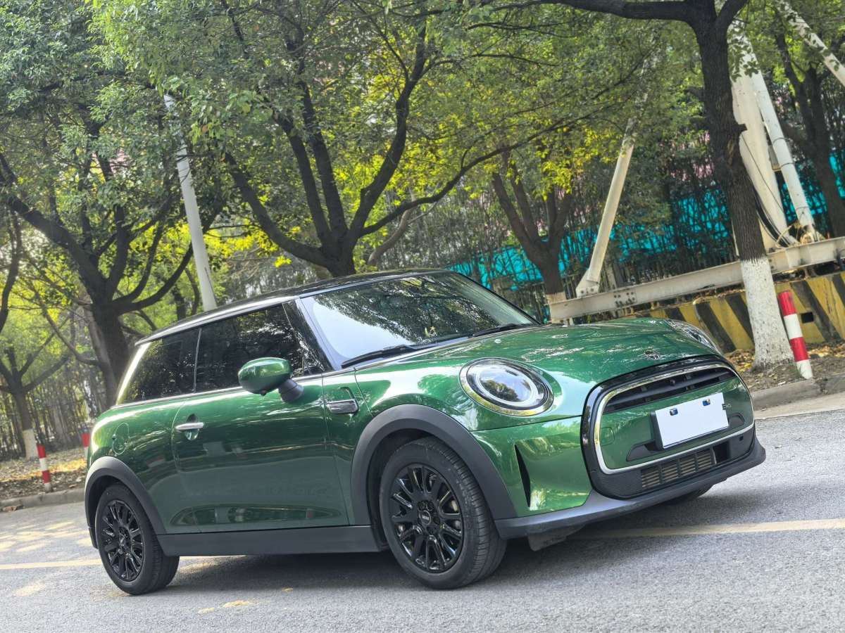 2022年09月MINI MINI  2023款 1.5T ONE