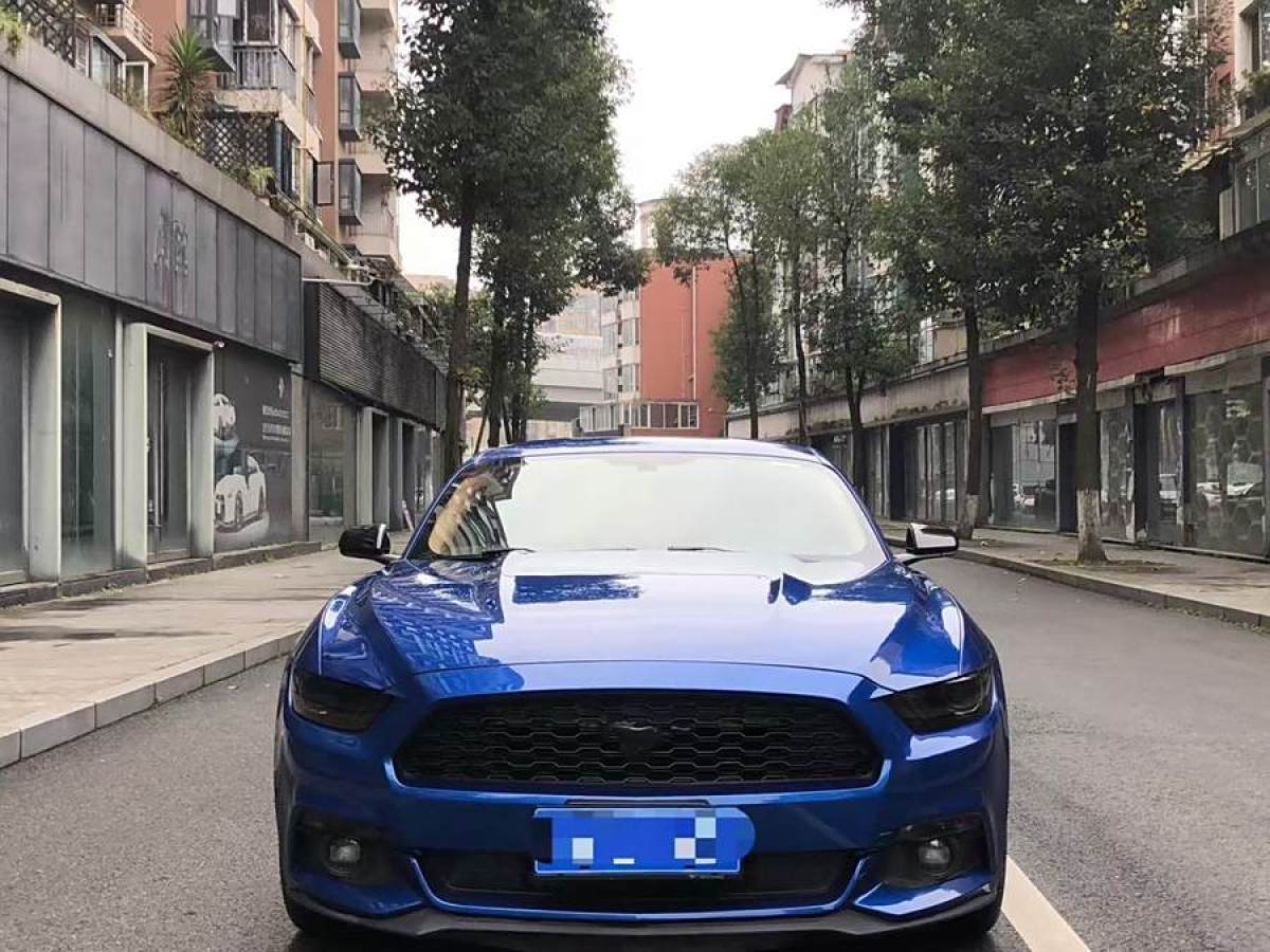 福特 Mustang  2017款 2.3T 運(yùn)動版圖片