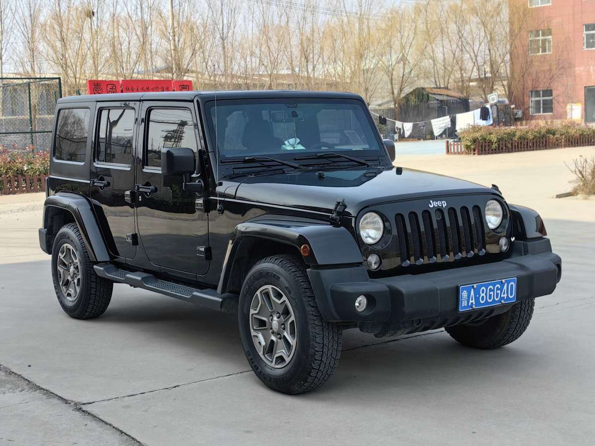 Jeep 牧馬人  2015款 3.0L Sahara 四門(mén)舒享版圖片