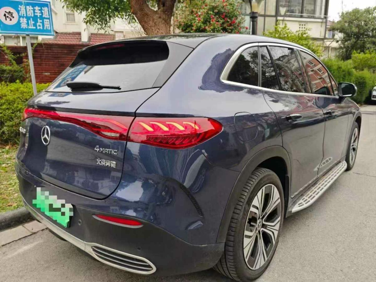 2023年1月奔馳 奔馳EQE SUV  2023款 350 4MATIC 豪華版