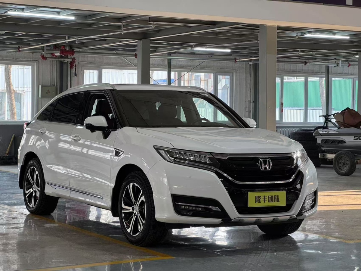 2019年01月本田 UR-V  2017款 370TURBO 四驅尊享版