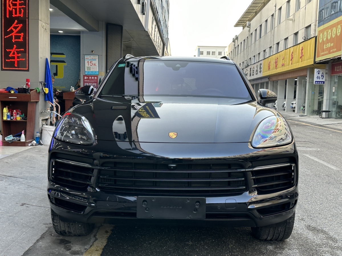 保時(shí)捷 Cayenne  2022款 Cayenne 3.0T 鉑金版圖片