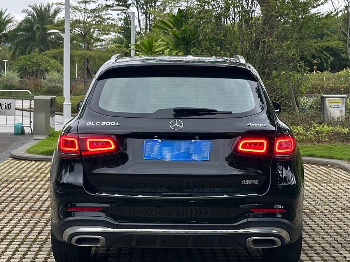 2021年6月奔馳 奔馳GLC  2021款 GLC 300 L 4MATIC 豪華型