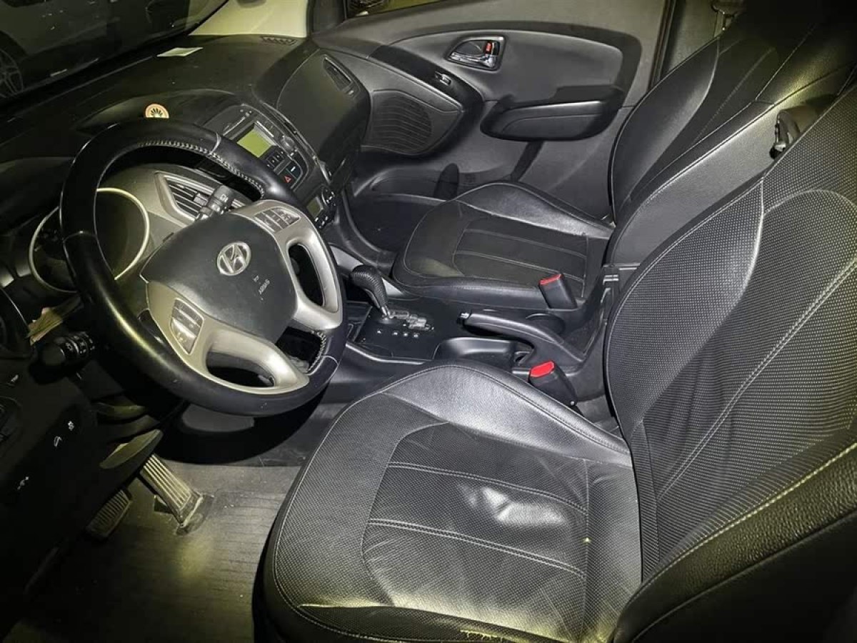 現(xiàn)代 ix35  2013款 2.0L 自動兩驅(qū)智能型GLS 國IV圖片
