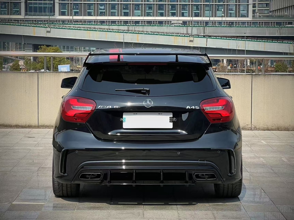 奔馳 奔馳A級AMG  2018款 AMG A 45 4MATIC 臻藏版圖片