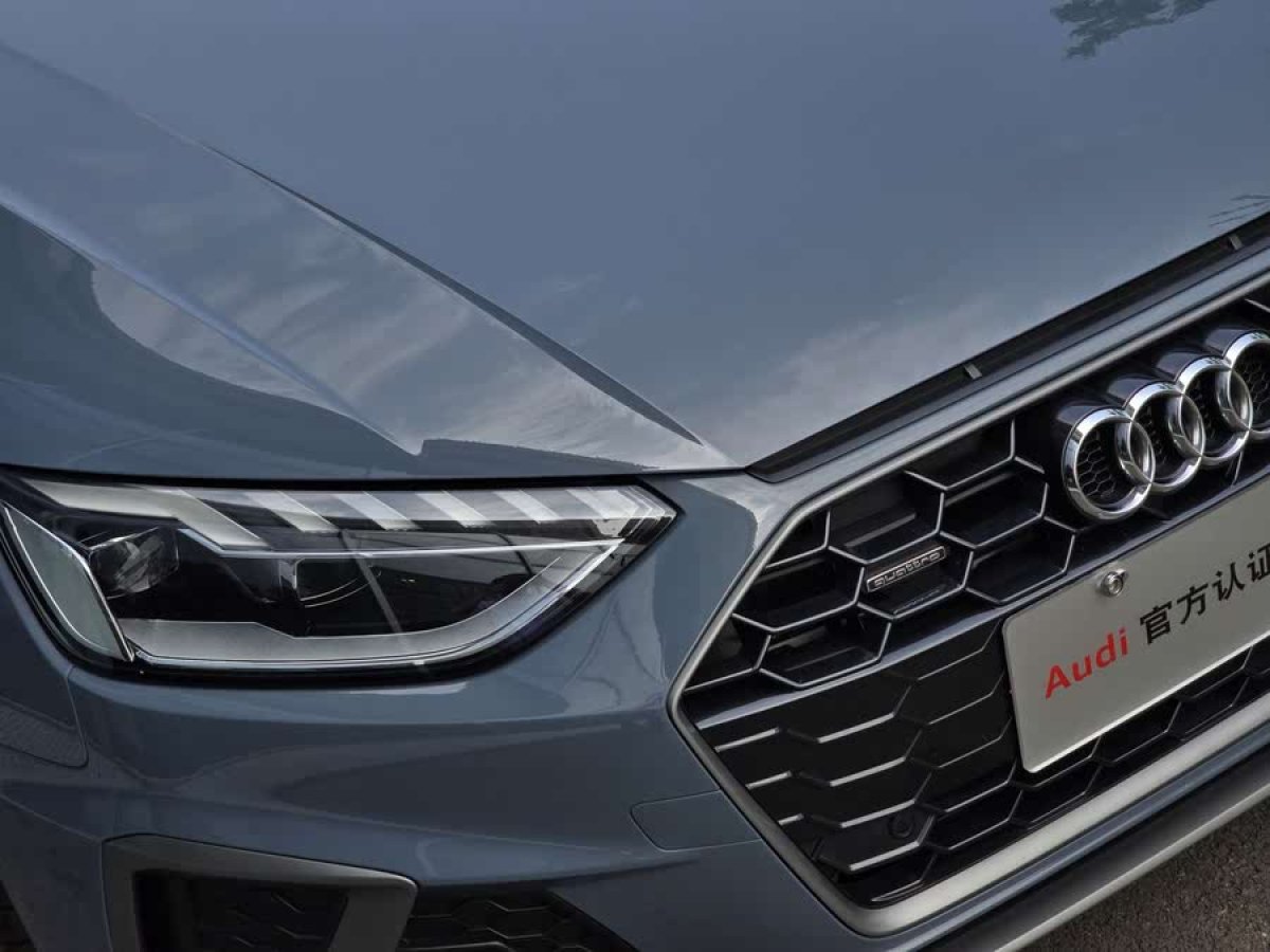 奧迪 奧迪A4L  2022款 40 TFSI quattro RS套件燃速型圖片