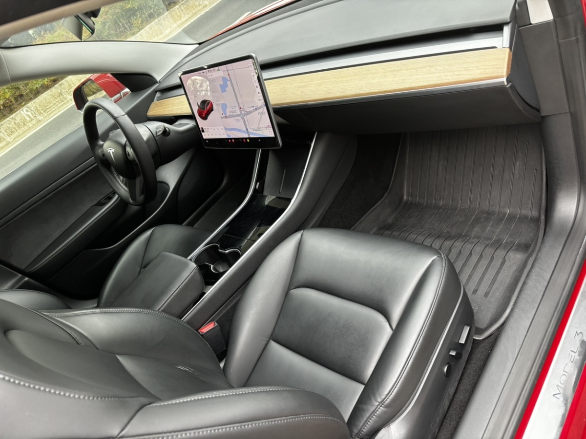 特斯拉 Model 3  2019款 長(zhǎng)續(xù)航后驅(qū)版圖片