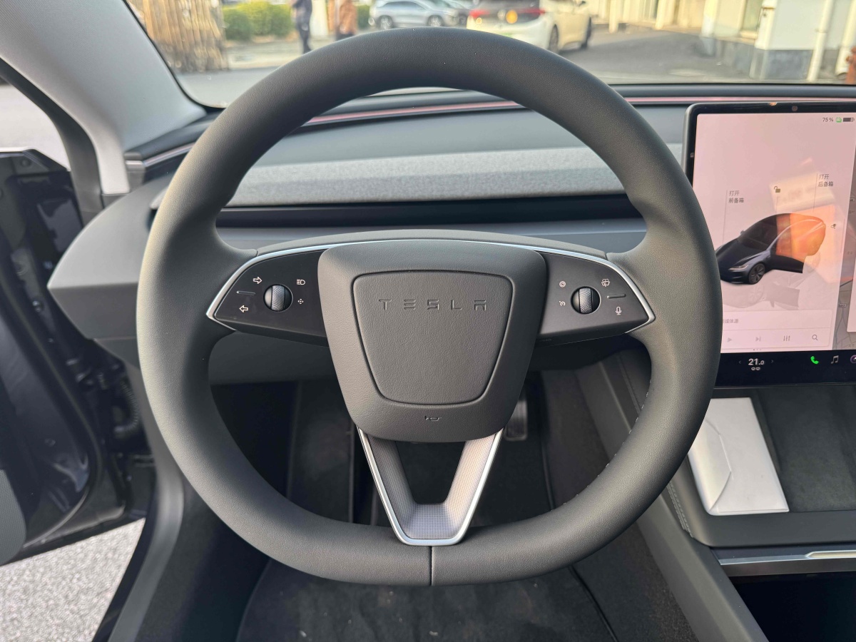 特斯拉 Model Y  2023款 長(zhǎng)續(xù)航全輪驅(qū)動(dòng)版圖片