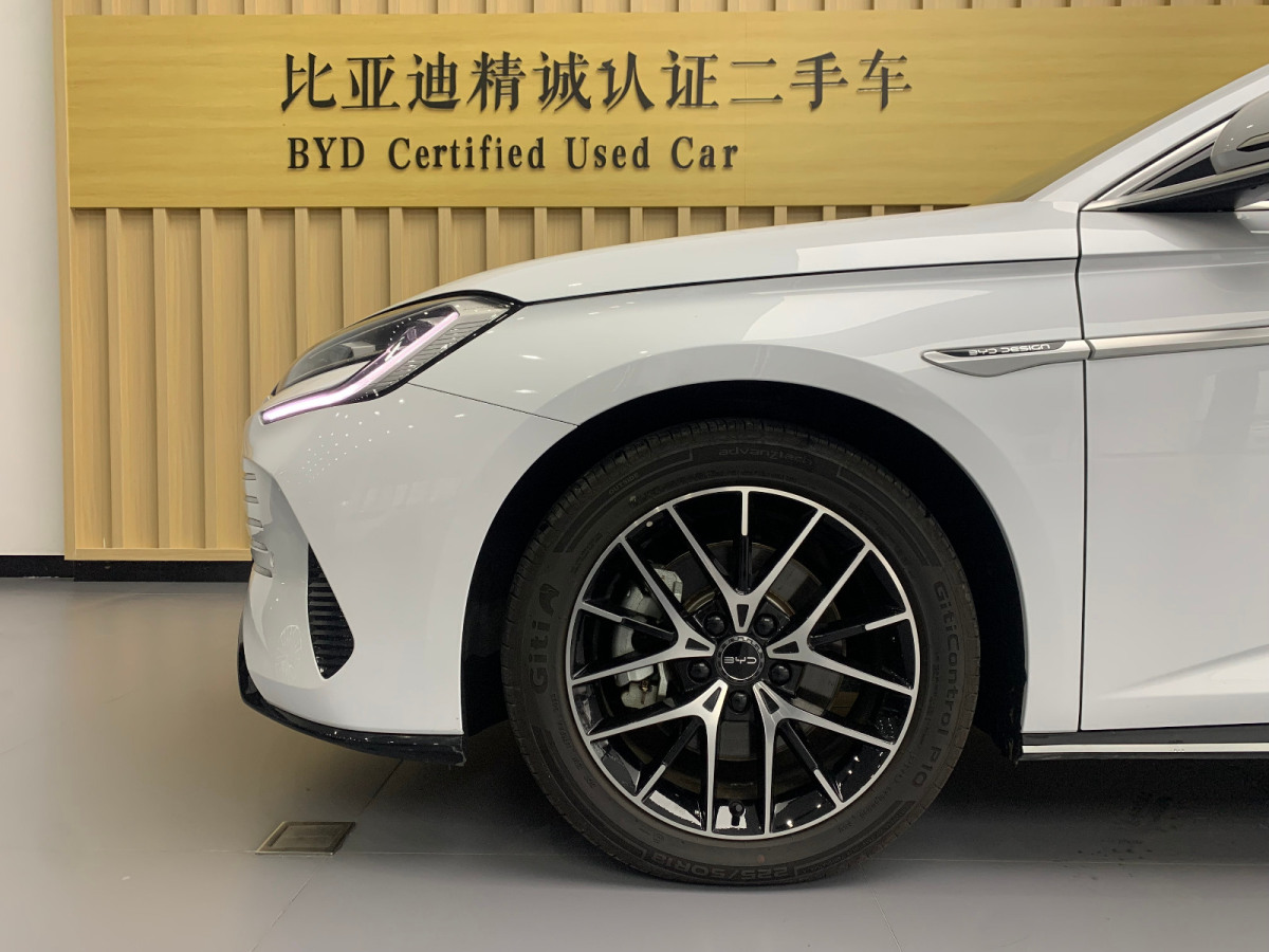 比亞迪 海豹  2023款 DM-i 1.5L 121km 尊貴型圖片