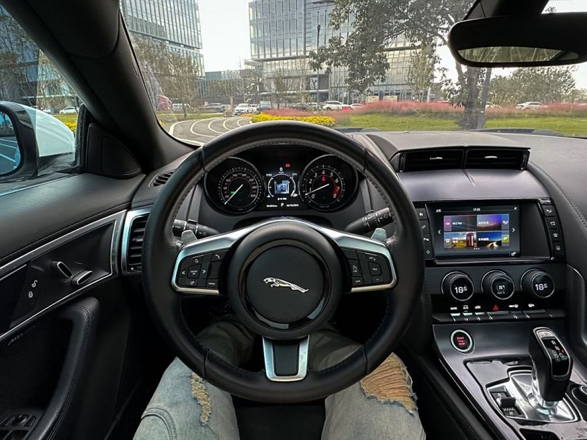 捷豹 F-TYPE  2018款 3.0T 硬頂版圖片