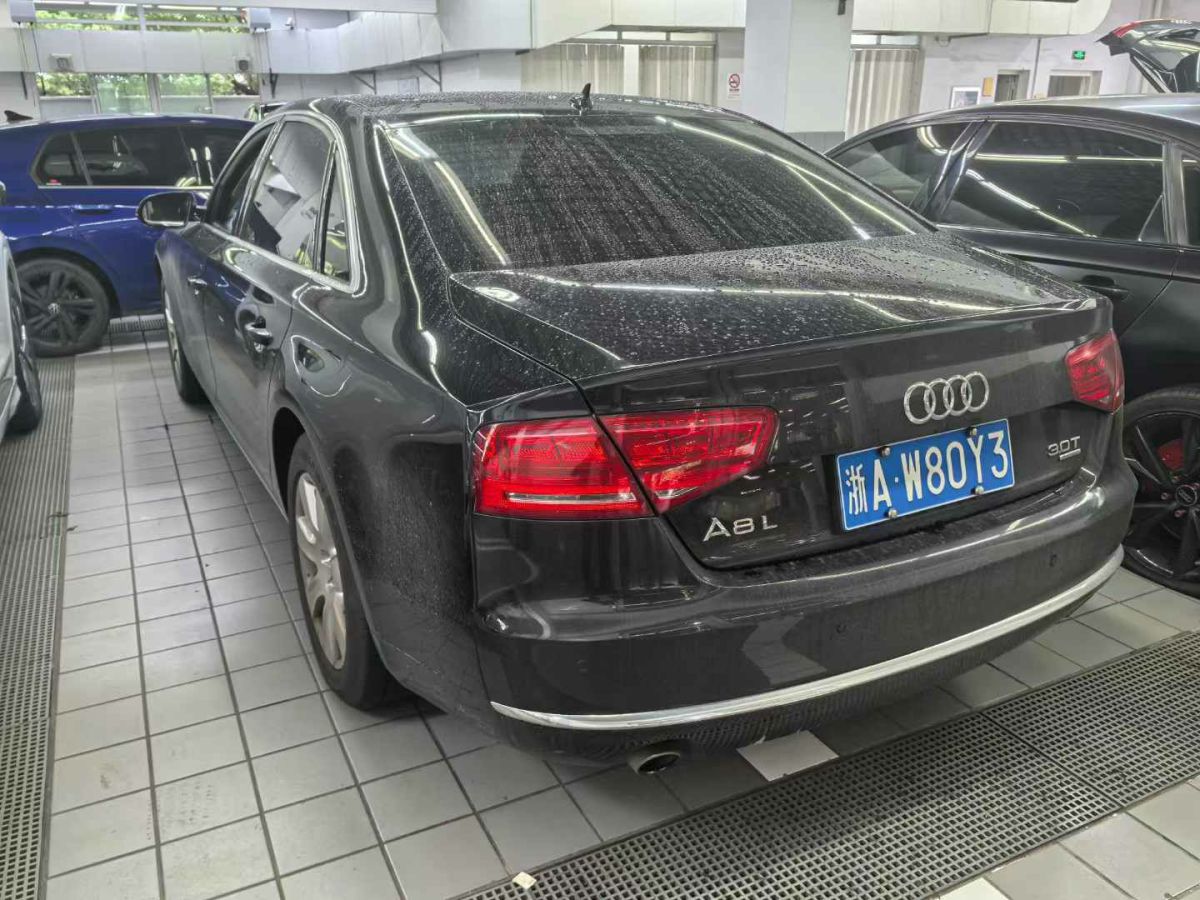 2011年1月奧迪 奧迪A8  2011款 A8L W12 6.3 FSI quattro