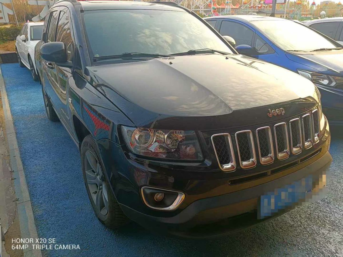 2014年11月Jeep 指南者  2014款 改款 2.0L 兩驅(qū)精英版