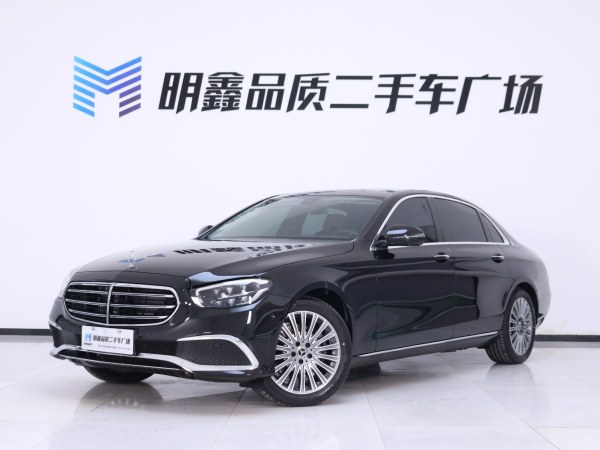 奔驰 奔驰E级  2022款 改款三 E 300 L 豪华型