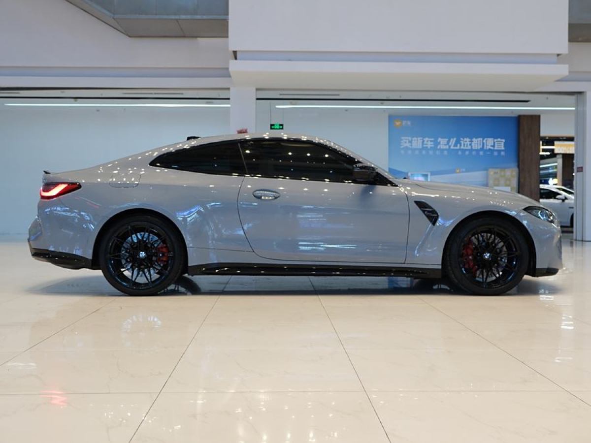 2022年1月寶馬 寶馬M4  2023款 M4雙門轎跑車 M xDrive 雷霆版