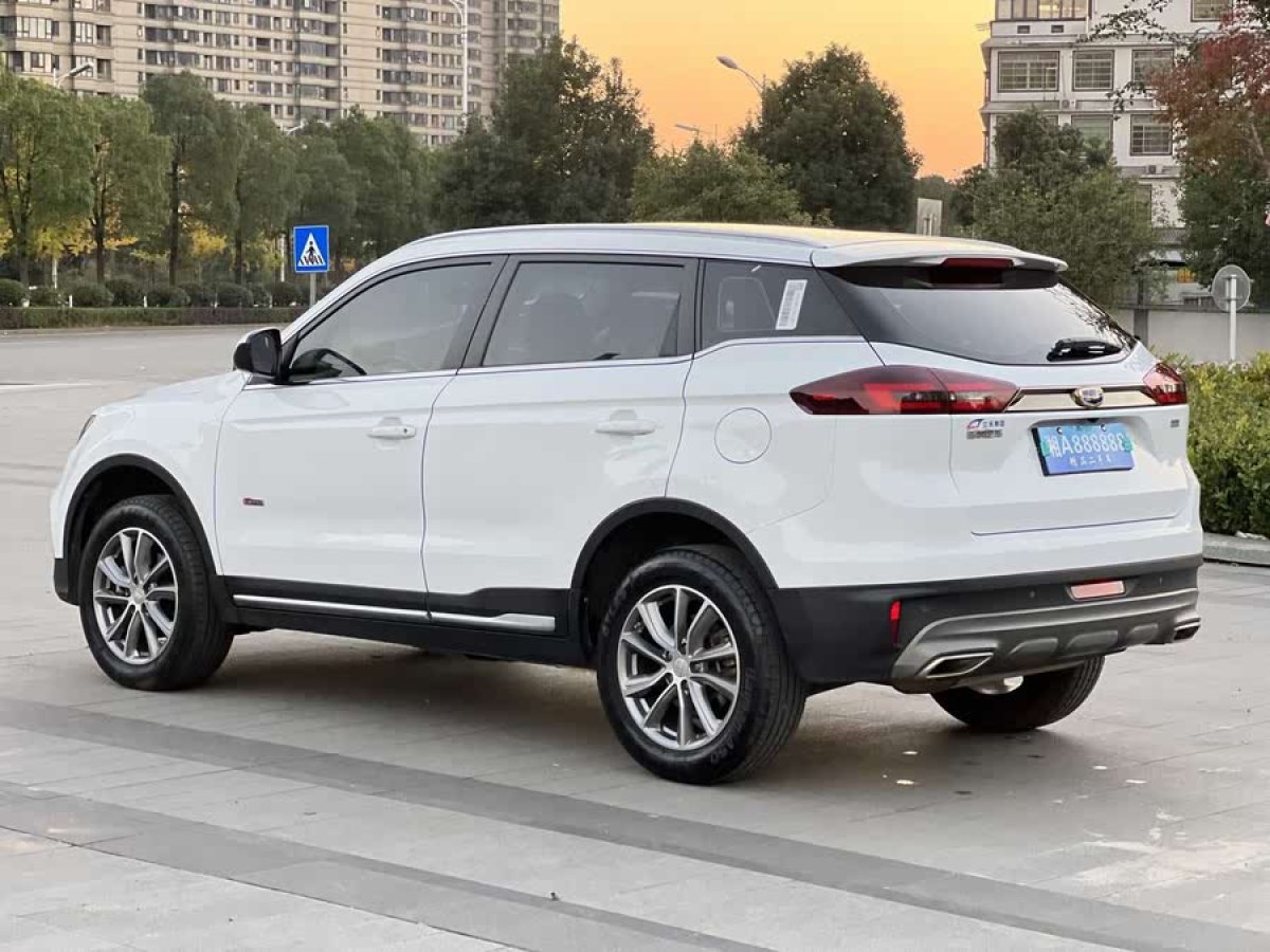 吉利 博越  2020款  1.8TD DCT兩驅(qū)智聯(lián)型4G互聯(lián)版圖片