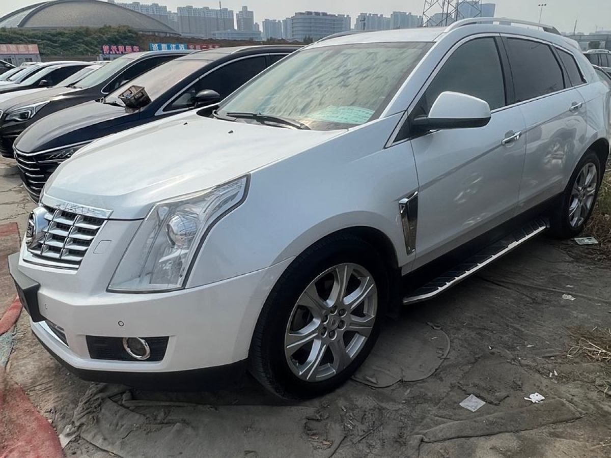 2013年7月凱迪拉克 SRX  2012款 3.0L 領(lǐng)先型