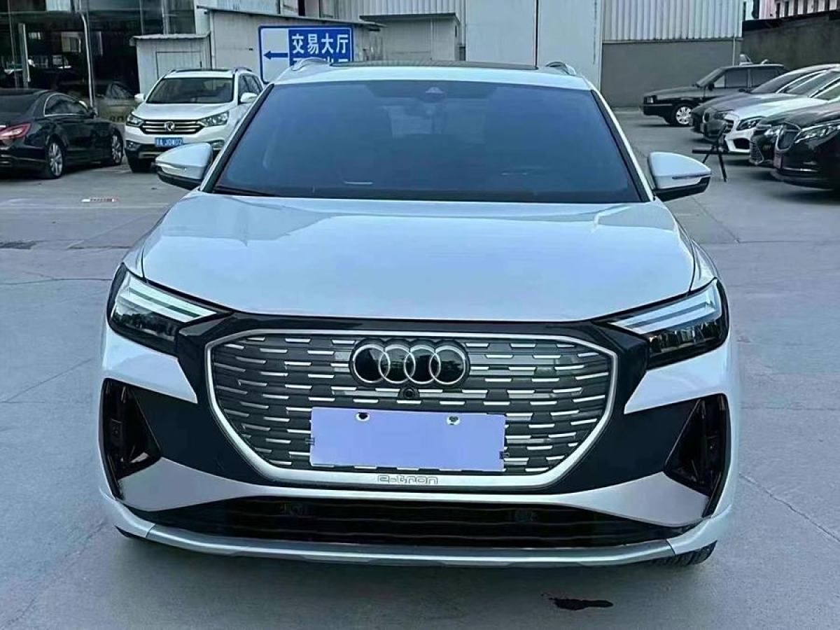 奧迪 奧迪Q4 e-tron  2024款 40 e-tron 創(chuàng)境版圖片