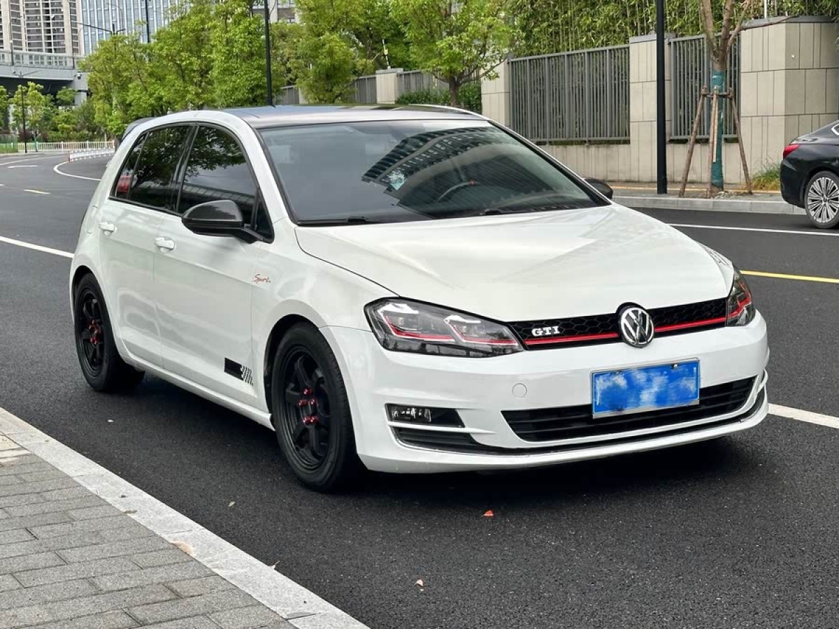 大眾 高爾夫  2016款 230TSI 自動(dòng)豪華型圖片