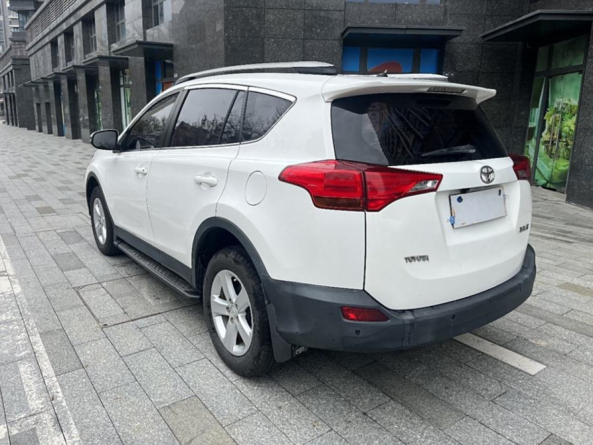 豐田 RAV4榮放  2013款 2.0L CVT兩驅(qū)都市版圖片