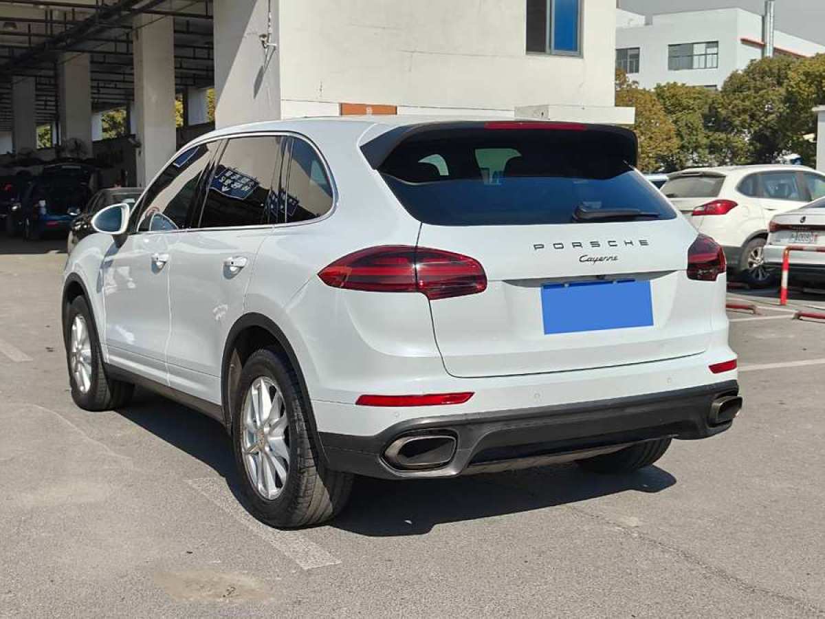 保時(shí)捷 Cayenne  2016款 Cayenne Platinum Edition 3.0T圖片