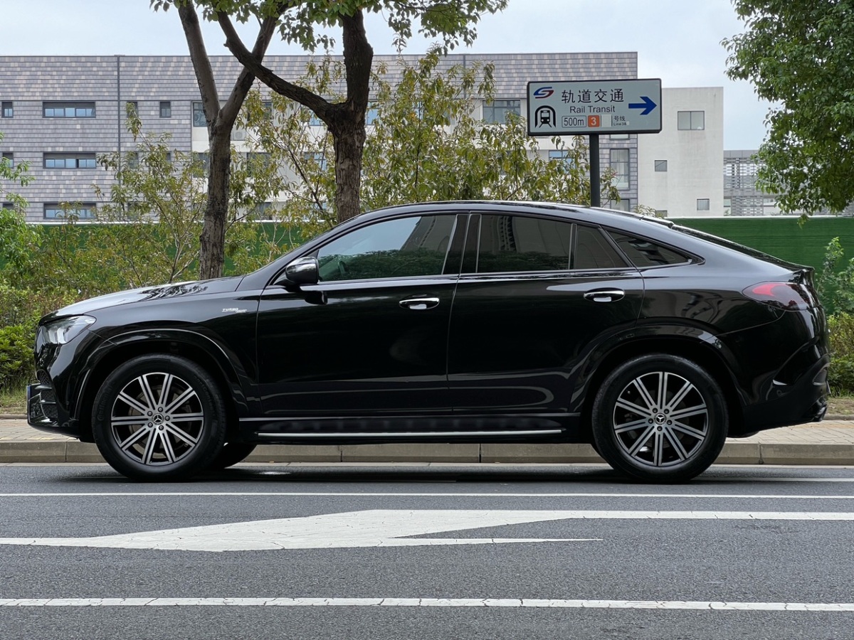 奔馳 奔馳GLE轎跑  2020款 GLE 350 4MATIC 轎跑SUV 豪華型圖片