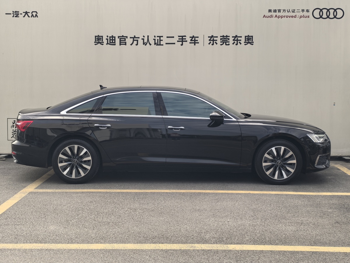 奧迪 奧迪A6L  2022款 45 TFSI 臻選致雅型圖片