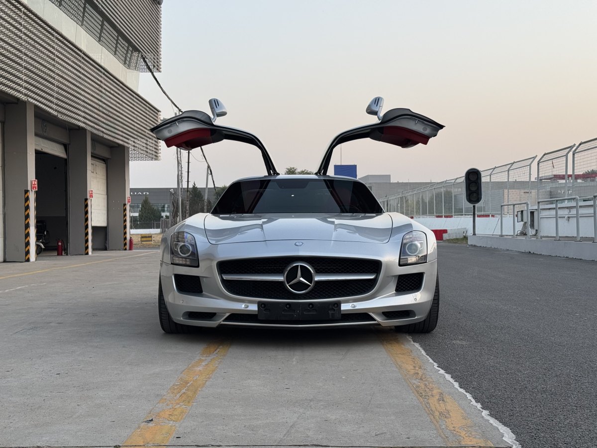 2013年7月奔馳 奔馳SLS級AMG  2011款 SLS AMG